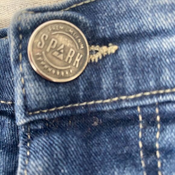 Spark Jean Shorts Mens SZ 42 Blue Medium‎ Wash Premium Denim Orange Stripe Jorts - Picture 9 of 14